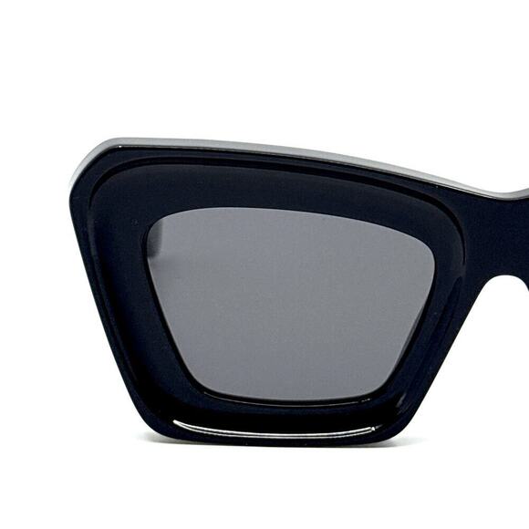 NEW!!! LOEWE Sunglasses LW40145I 01A Authentic main image 7